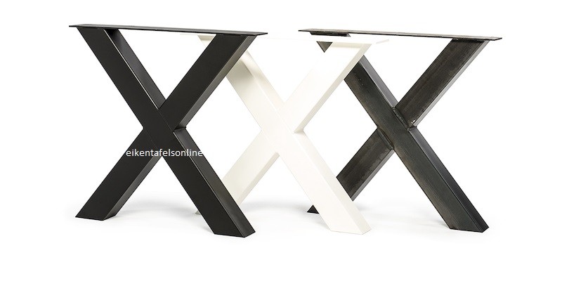 Eiken tafel - 8 dik - metalen Trapeze onderstel 10x10 cm