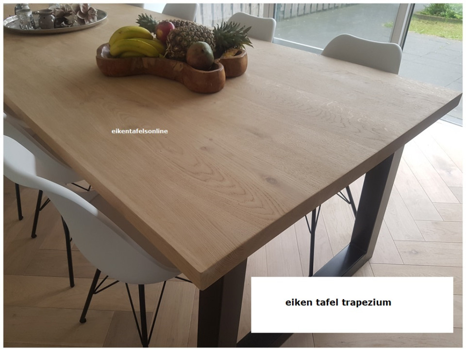 Eiken tafel - 4 cm dik - metalen x onderstel