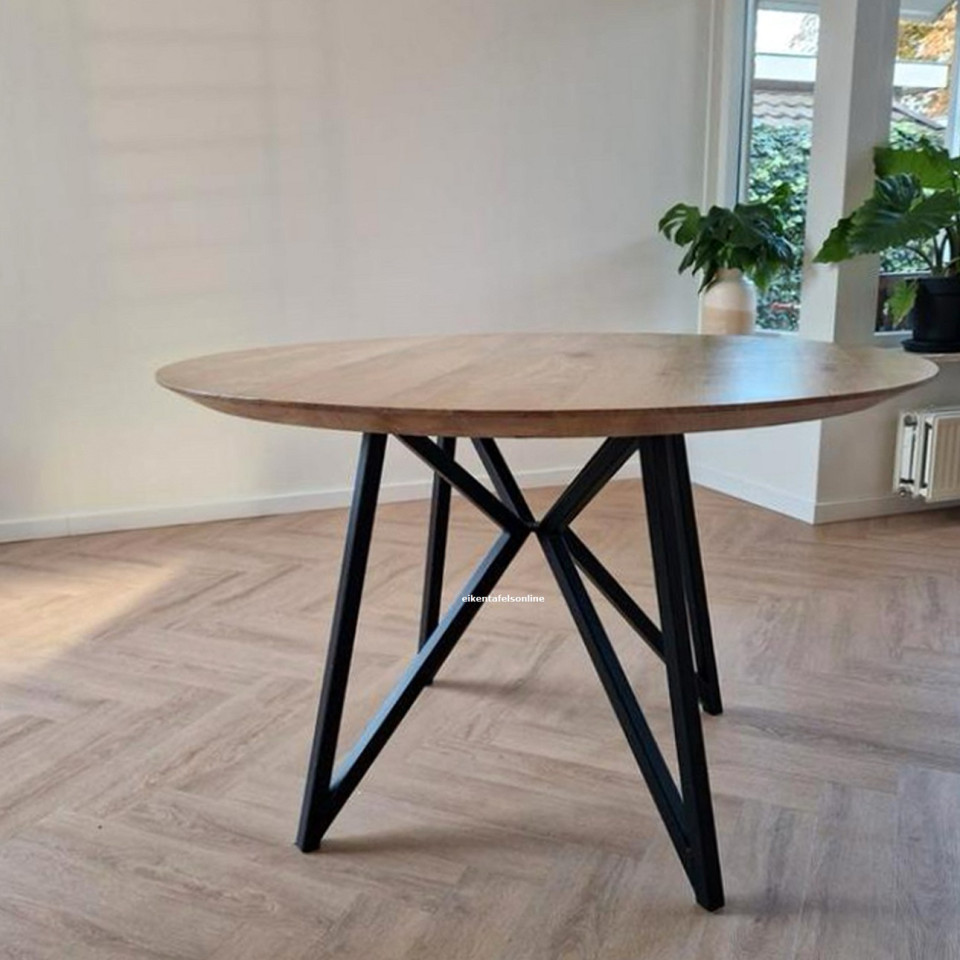 Eiken tafel rond - metalen middenpoot 8x4