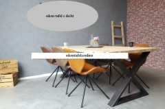 Eiken tafel - 4,5 dik - metalen X onderstel dicht 